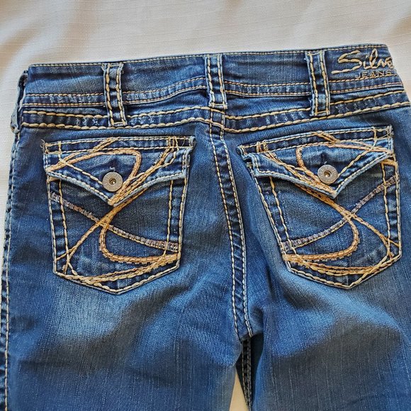 Silver Jeans Denim - Silver Jeans Suki Surplus Bootcut 30x31 Mid Rise